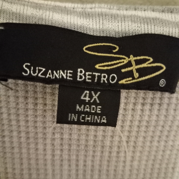 Suzanne Betro 4X Baseball Style Waffle Thermal Top Striped Sleeves in Beige - Picture 9 of 9